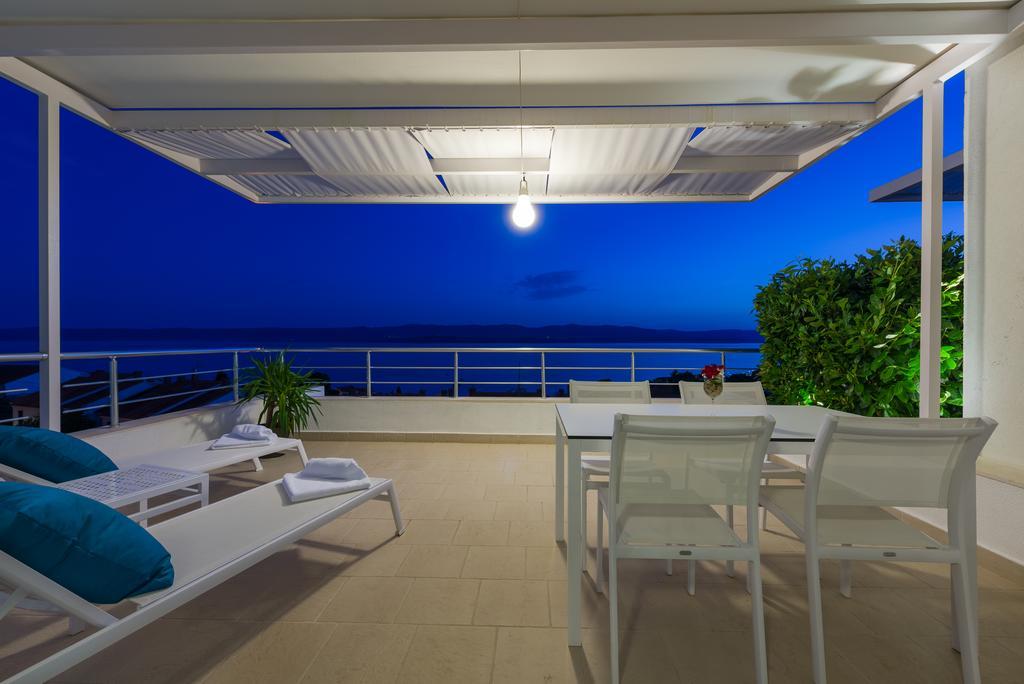 Apartments Villa Azzurra Bol Room photo